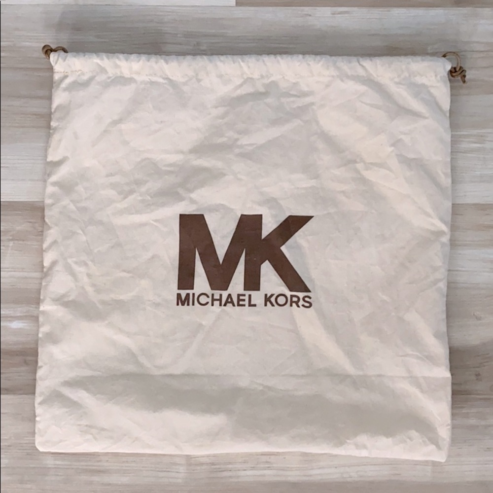 ❤️ Michael Kors Double Fold Over Clutch NWT - Picture 9 of 10